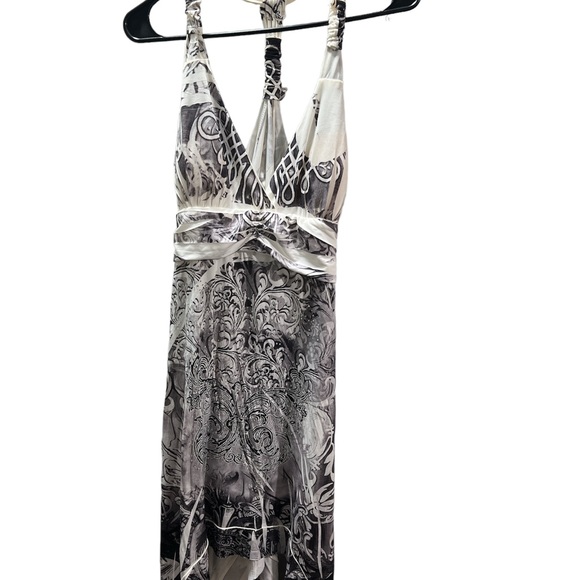 Sexy halter dress - Picture 3 of 3